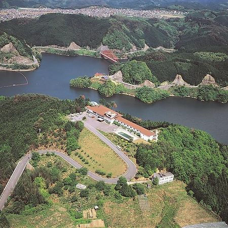 Shorenji Lake Hotel Nabari Exteriör bild